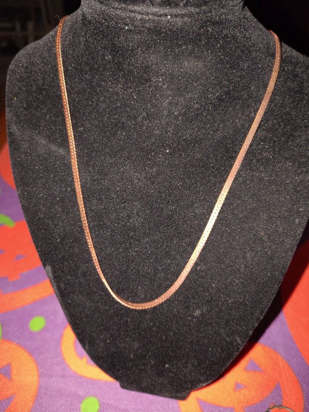Ladies necklace Copper colored